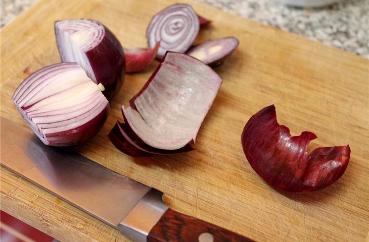 mushroom knife